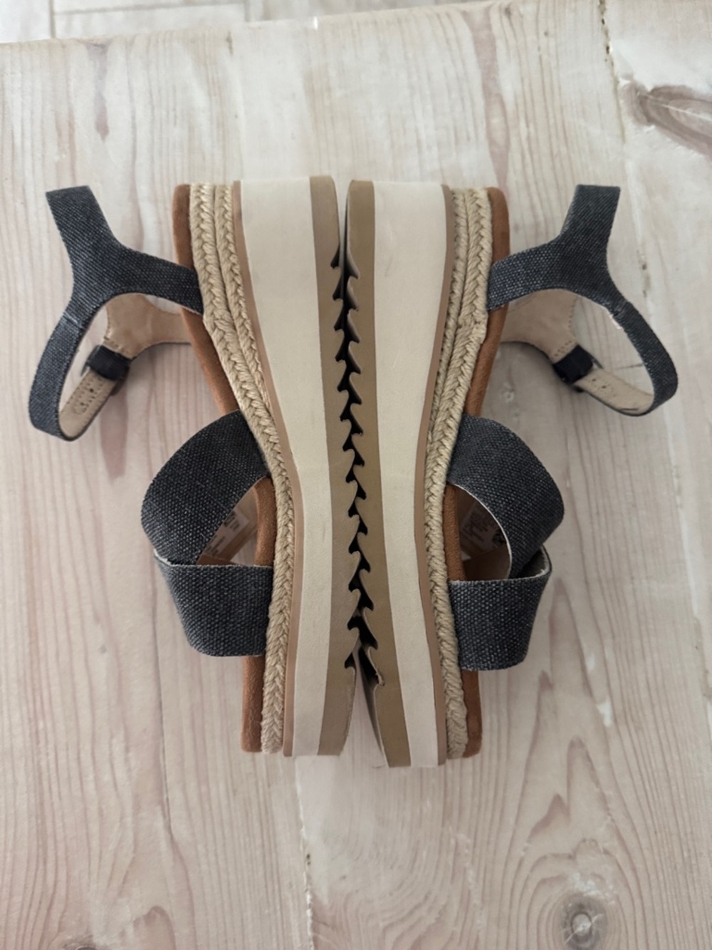 TOMS Charcoal Crisscross Ankle-Strap Platform Sandal - Picture 2 of 8